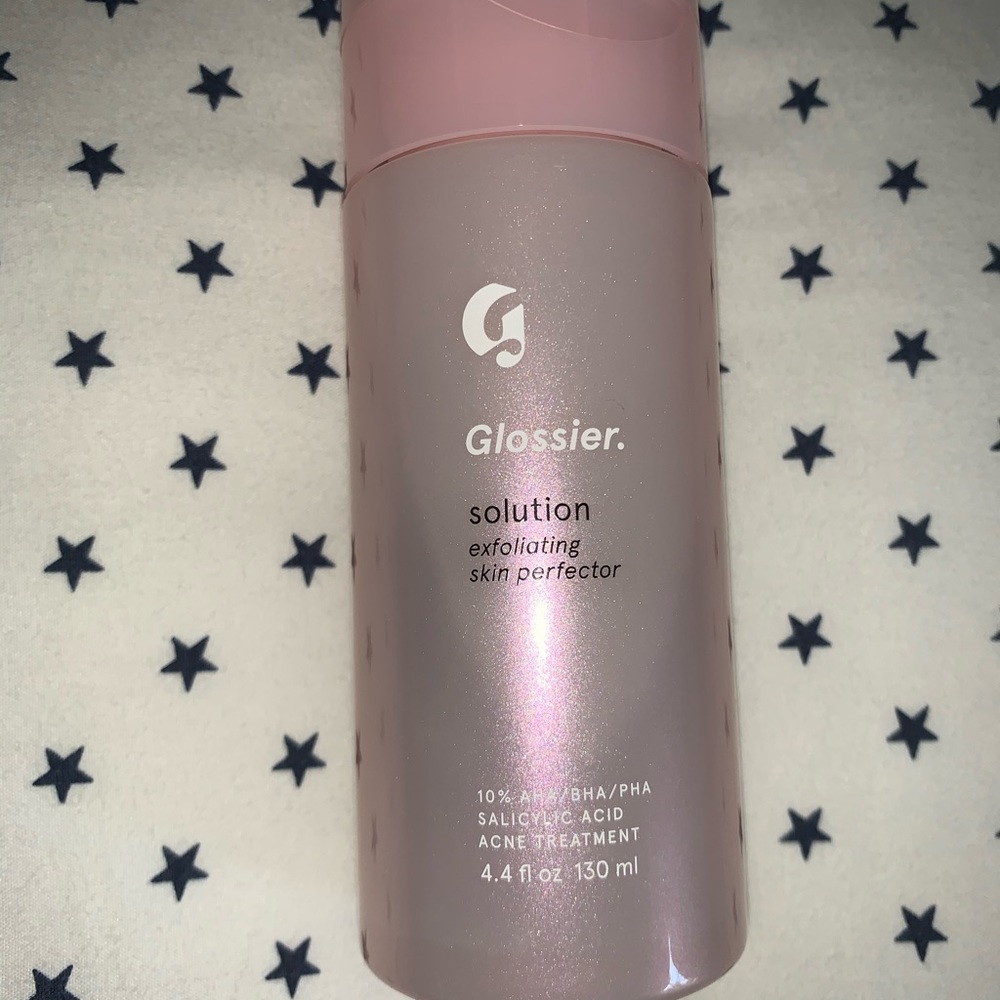 Glossier Solution⭐️